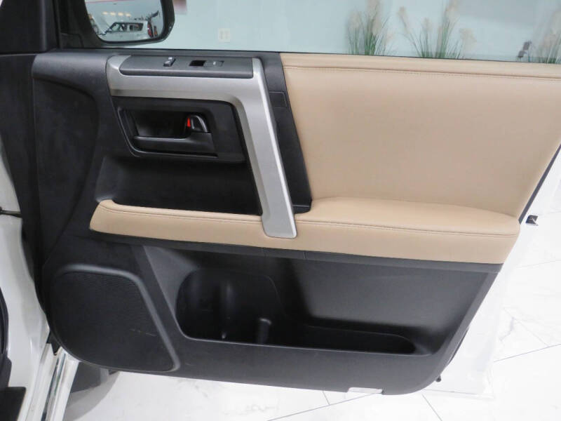 2011 Toyota 4Runner SR5