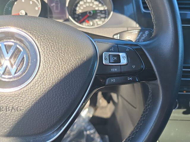 2020 Volkswagen Golf TSI