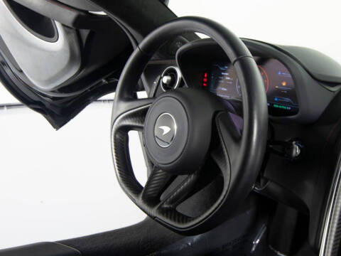 2023 McLaren GT
