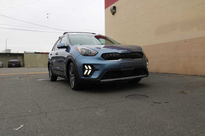 2022 Kia Niro Plug-In Hybrid EX Premium