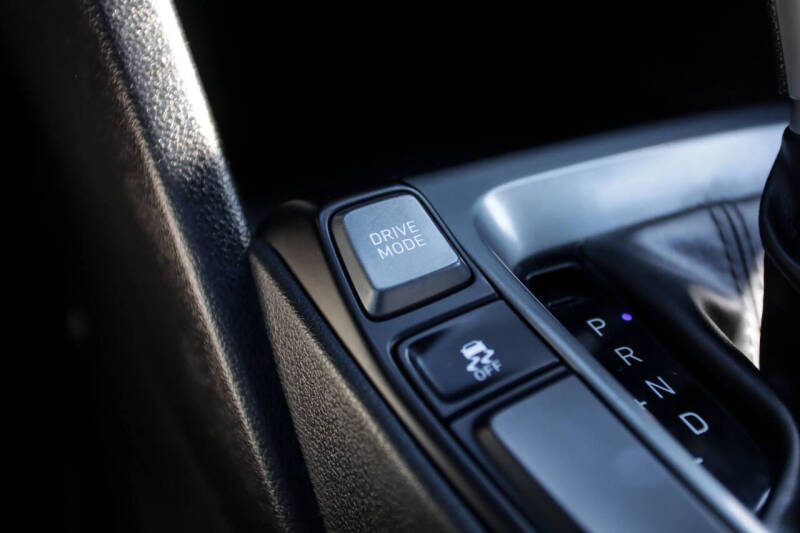 2019 Hyundai Veloster