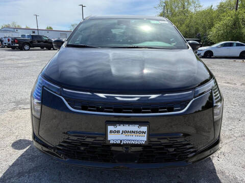 2027 Chrysler Pacifica Select