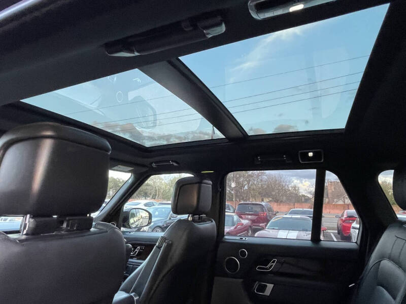 2020 Land Rover Range Rover P525 HSE