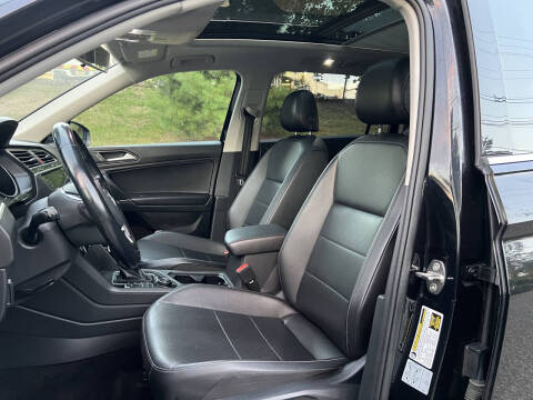 2018 Volkswagen Tiguan 2.0T SEL 4Motion