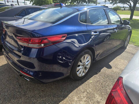 2018 Kia Optima S