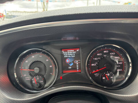 2013 Dodge Charger SXT