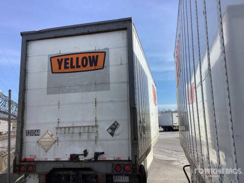 2008 Wabash 28' VAN TRAILER