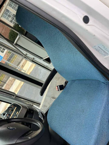 2006 Ford E-Series E-450 SD