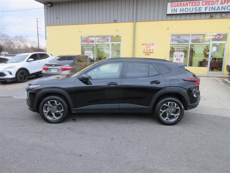 2024 Chevrolet Trax LT