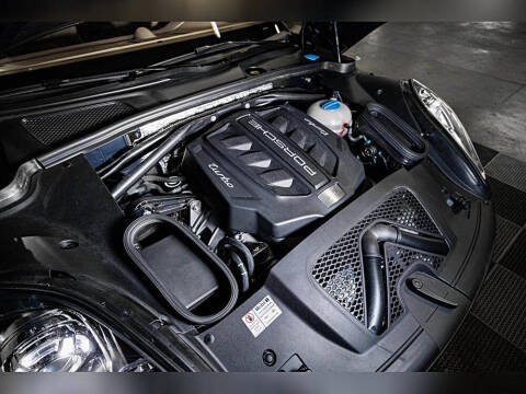 2015 Porsche Macan S