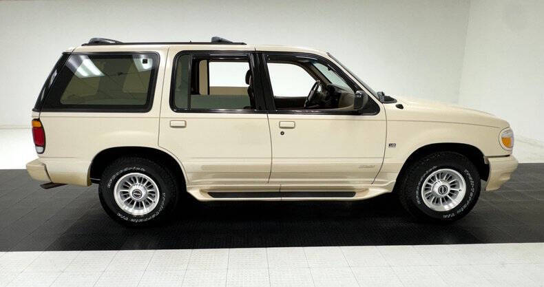 1997 Ford Explorer