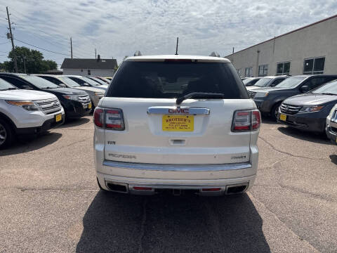 2014 GMC Acadia Denali