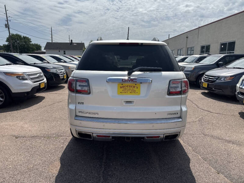 2014 GMC Acadia Denali