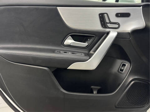 2020 Mercedes-Benz A-Class A 220 4MATIC