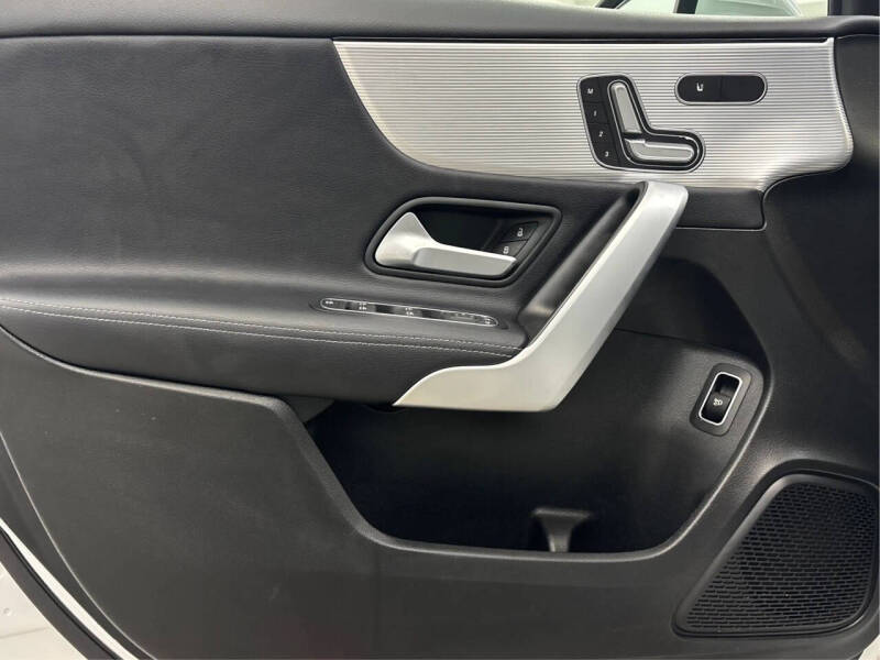 2020 Mercedes-Benz A-Class A 220 4MATIC