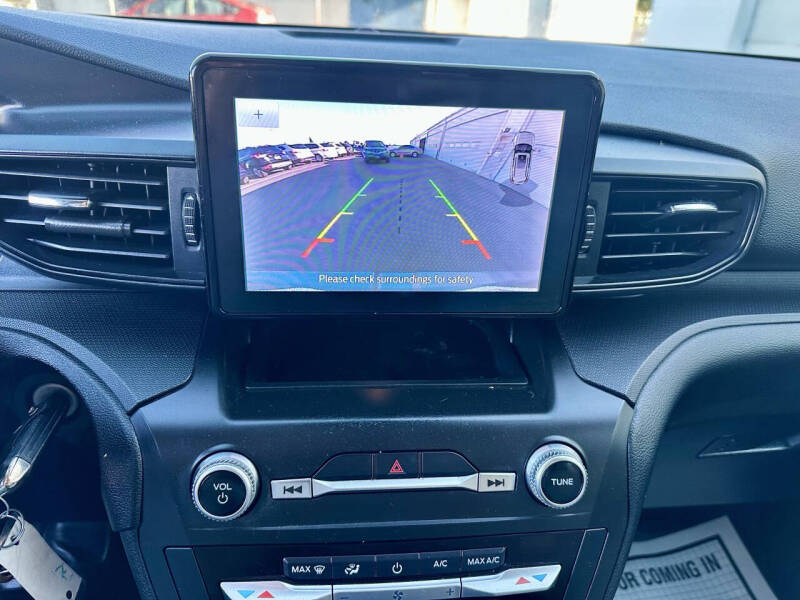 2020 Ford Explorer