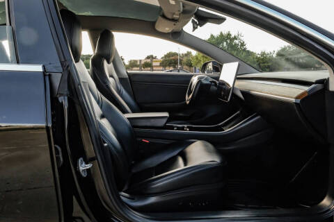 2019 Tesla Model 3 Standard Range Plus
