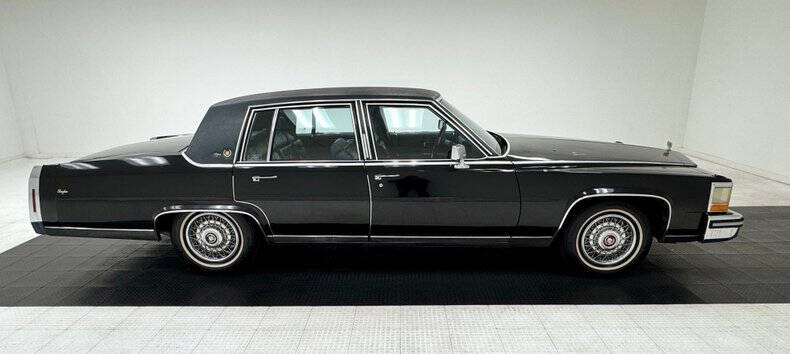 1989 Cadillac Brougham