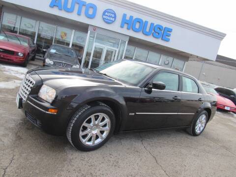 2009 Chrysler 300 for sale at Auto House Motors in Downers Grove IL