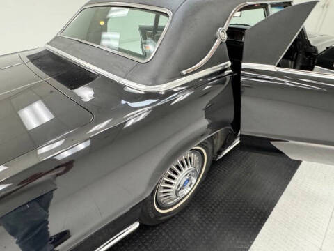 1967 Ford Thunderbird