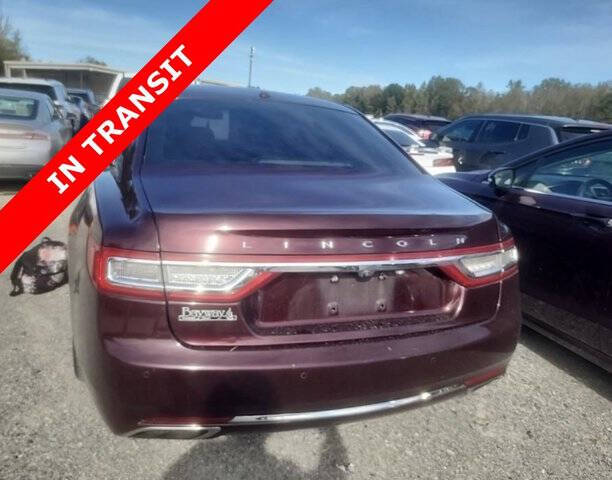 2017 Lincoln Continental Select