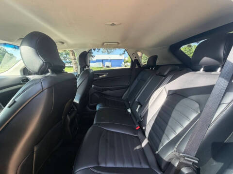 2019 Ford Edge SEL