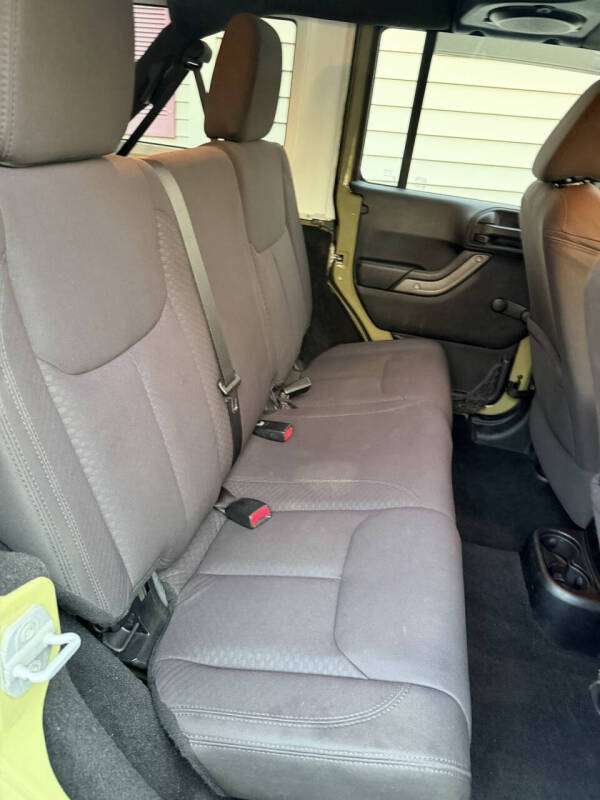 2013 Jeep Wrangler Unlimited Freedom Edition