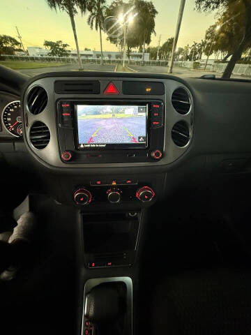 2010 Volkswagen Tiguan SE