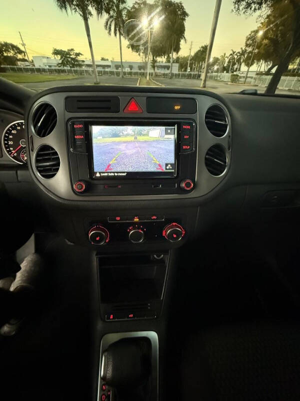 2010 Volkswagen Tiguan SE