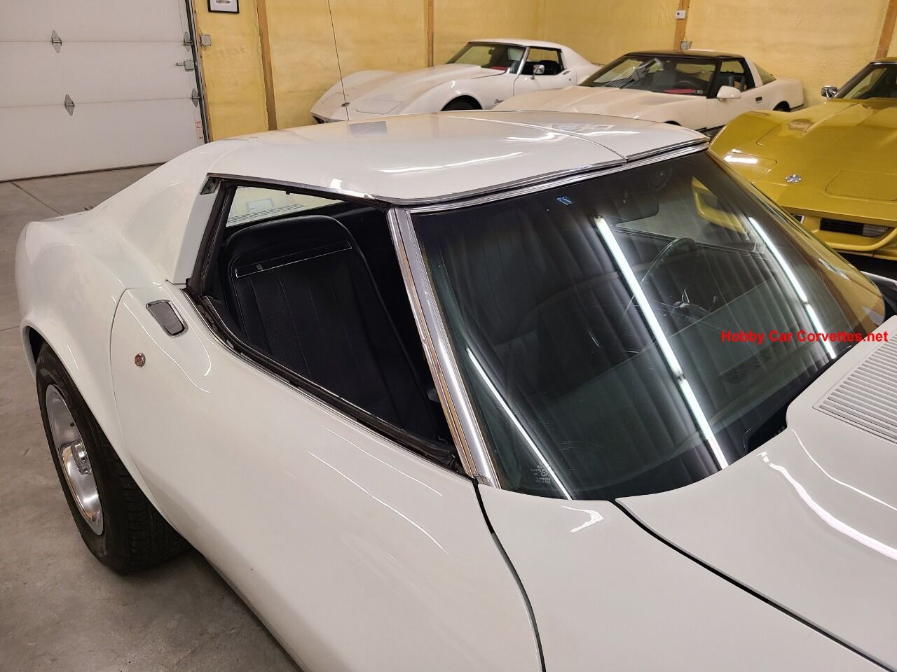 1975 Chevrolet Corvette 39