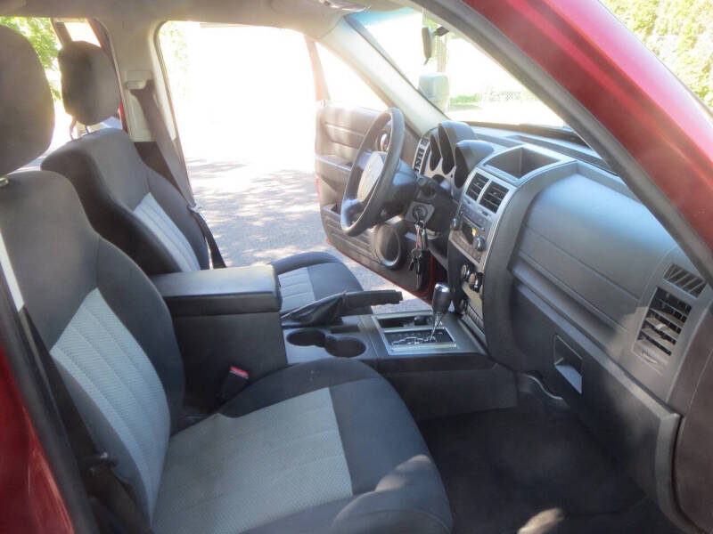 2010 Dodge Nitro SE