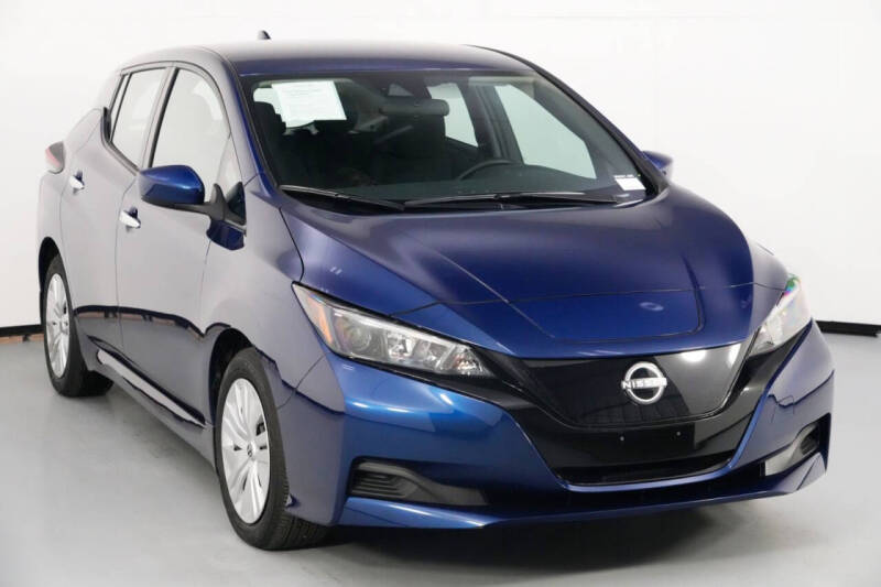 2025 Nissan LEAF S