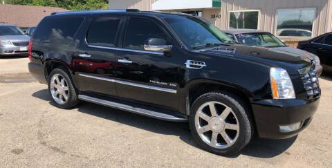 2010 Cadillac Escalade ESV for sale at Gilly's Auto Sales in Rochester MN