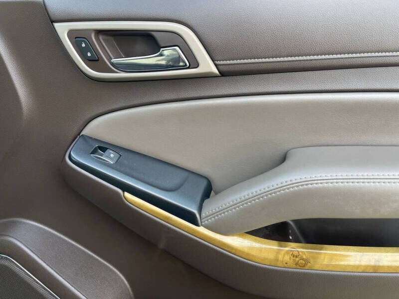 2017 GMC Yukon Denali