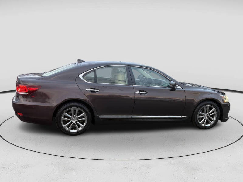 2015 Lexus LS 460