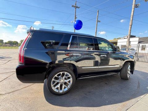 2020 Cadillac Escalade Premium Luxury