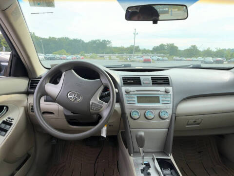 2009 Toyota Camry LE