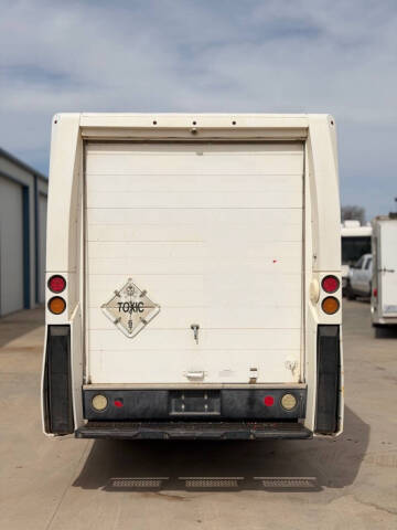 2016 Isuzu NPR