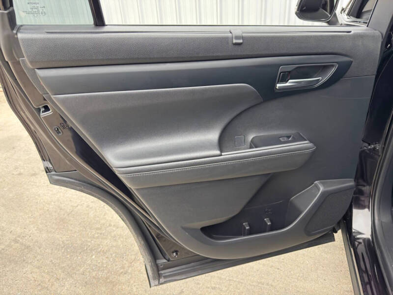 2020 Toyota Highlander Hybrid XLE