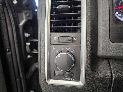 2019 RAM 1500 Classic SLT