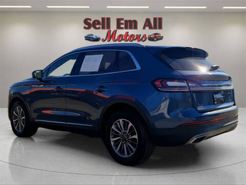 2019 Lincoln Nautilus Select