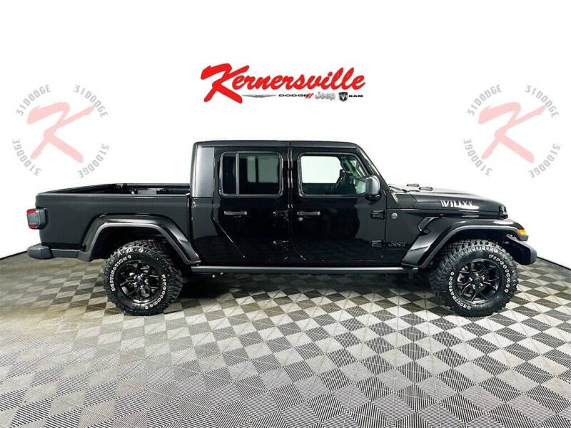 2025 Jeep Gladiator Willys