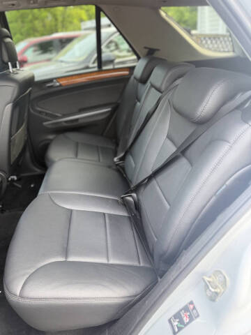 2009 Mercedes-Benz M-Class ML 320 BlueTEC