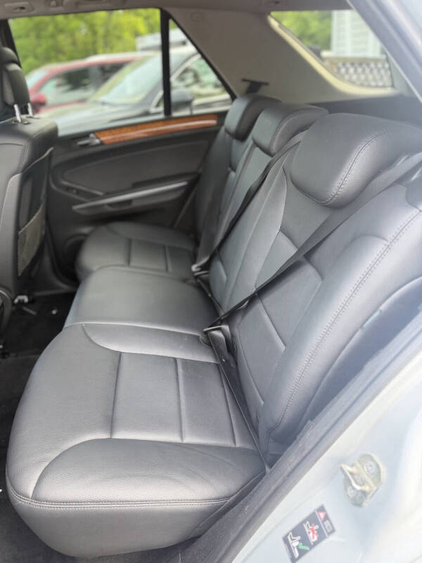 2009 Mercedes-Benz M-Class ML 320 BlueTEC
