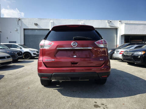 2015 Nissan Rogue SV