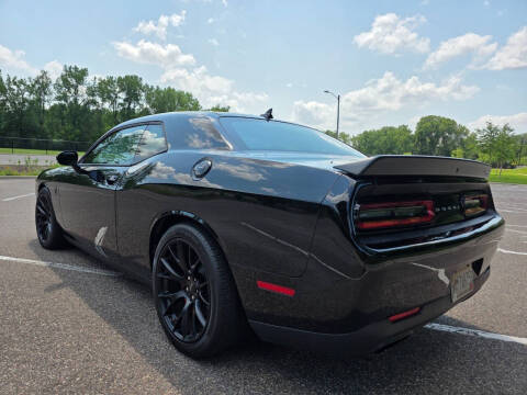2016 Dodge Challenger SRT Hellcat