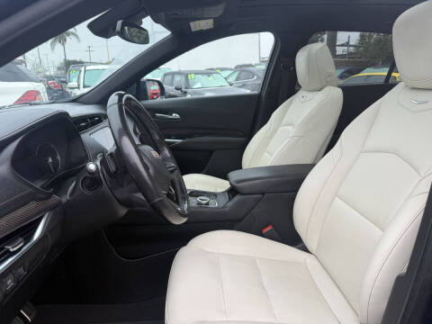 2019 Cadillac XT4 Sport