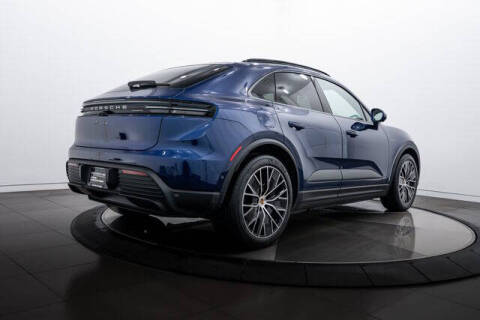 2025 Porsche Macan 4 Electric