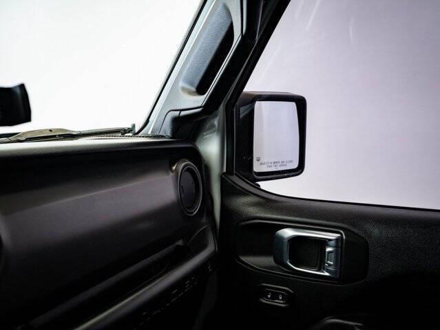 2022 Jeep Wrangler Willys