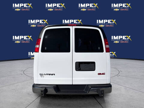 2023 GMC Savana 2500